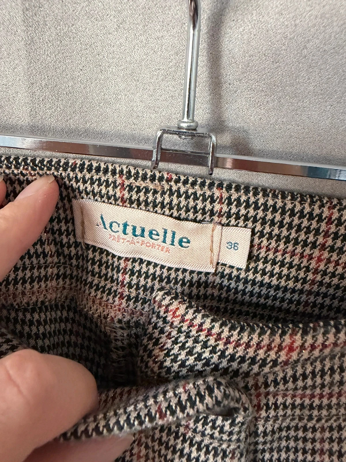 Actuelle geruite broek maat 36 – photo 2